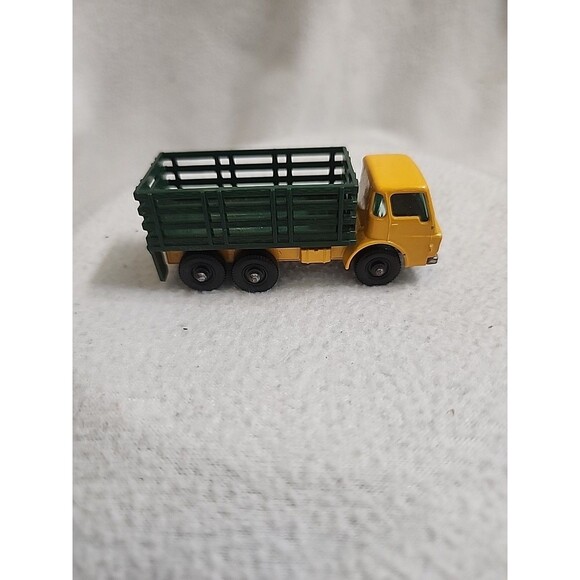 Vintage 1960s Matchbox #4 Stake Truck Toy Car Lesney Made in England - Picture 1 of 5